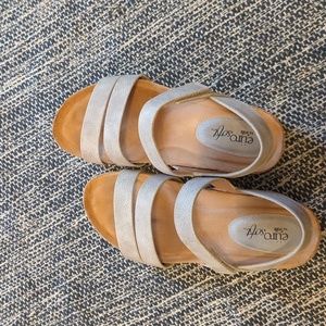 Sofft sandals